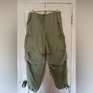 Khaki cargo pants with adjustable waist #cargo